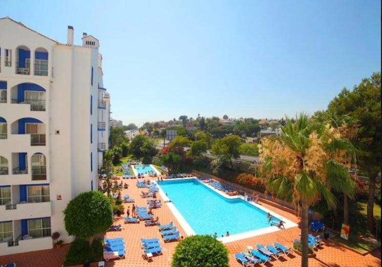 Apartamento Puerto Banus Marbella Bagian luar foto